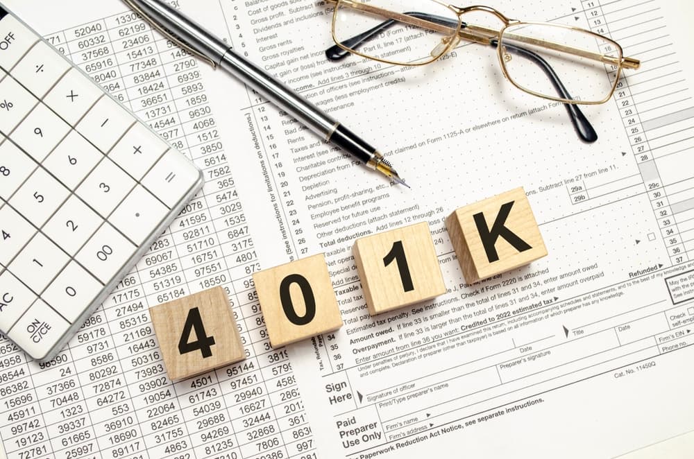 article cover image for how-to-manage-your-401k-tips-for-every-age