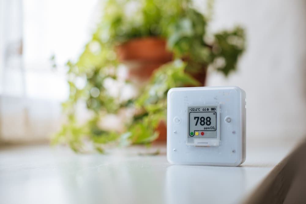 article cover image for tips-for-maintaining-indoor-air-quality
