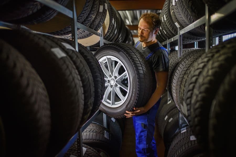 article cover image for how-to-find-deals-on-affordable-tires
