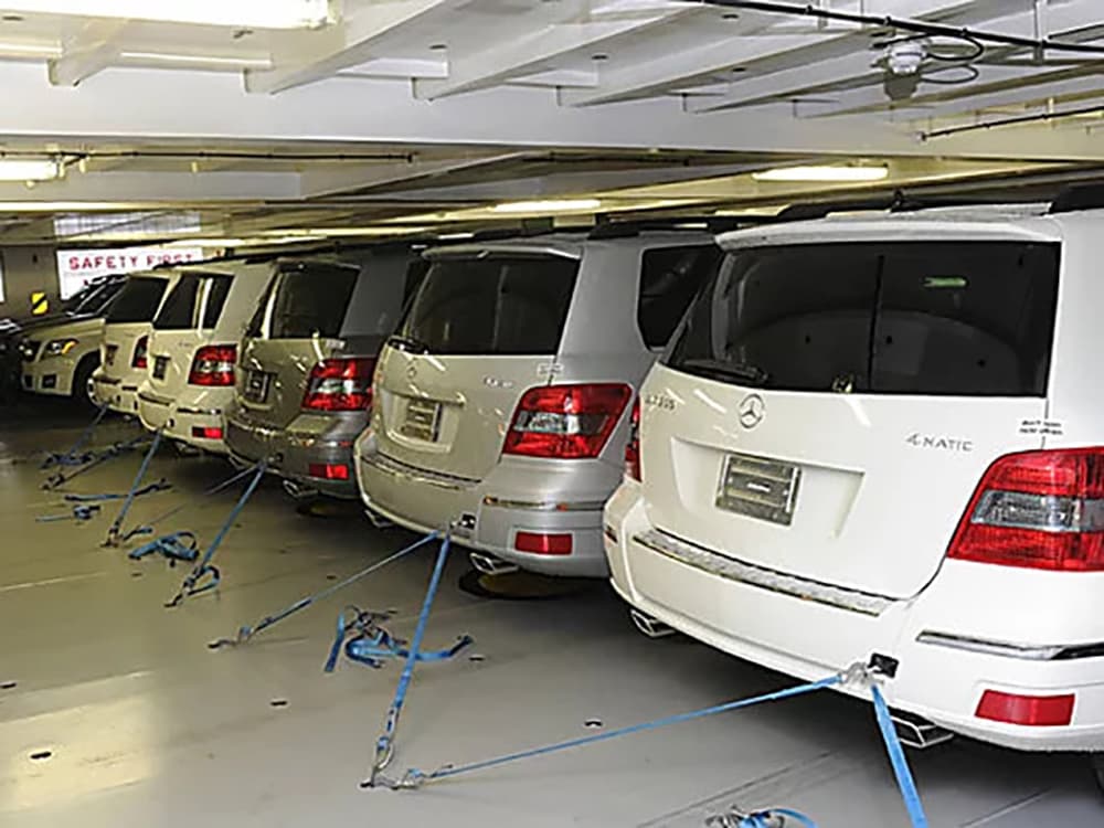 article cover image for guide-to-buying-repossessed-cars-and-suvs